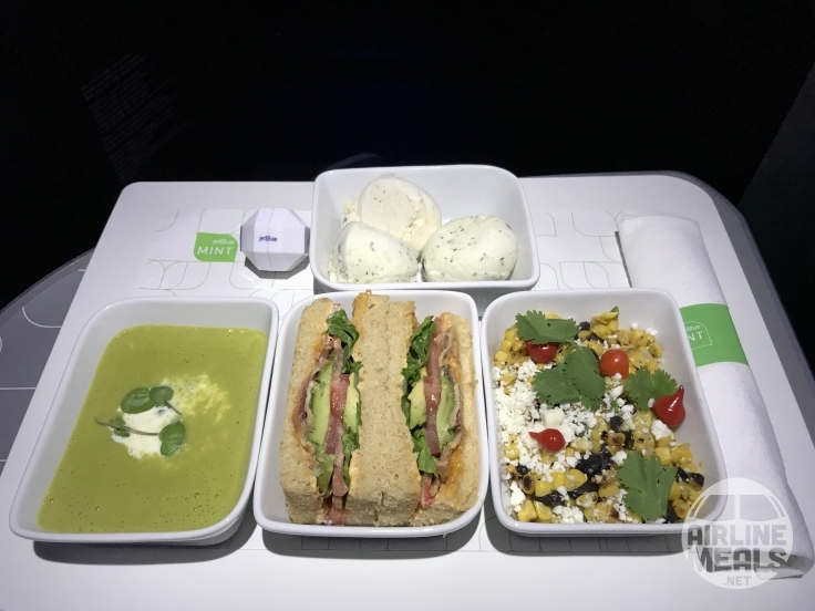 jetBlue Mint